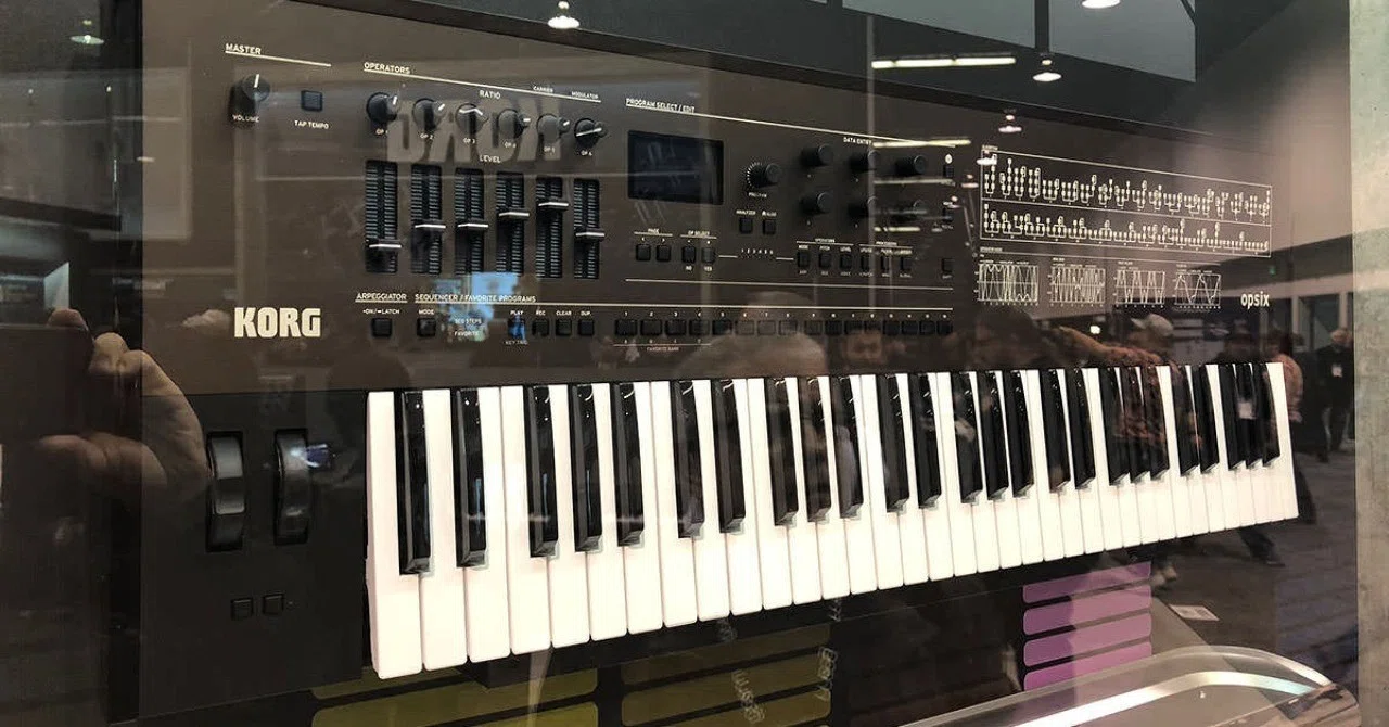 今さらコルグ版DX7？｜続・だからPA屋なんですってば by PAしのら