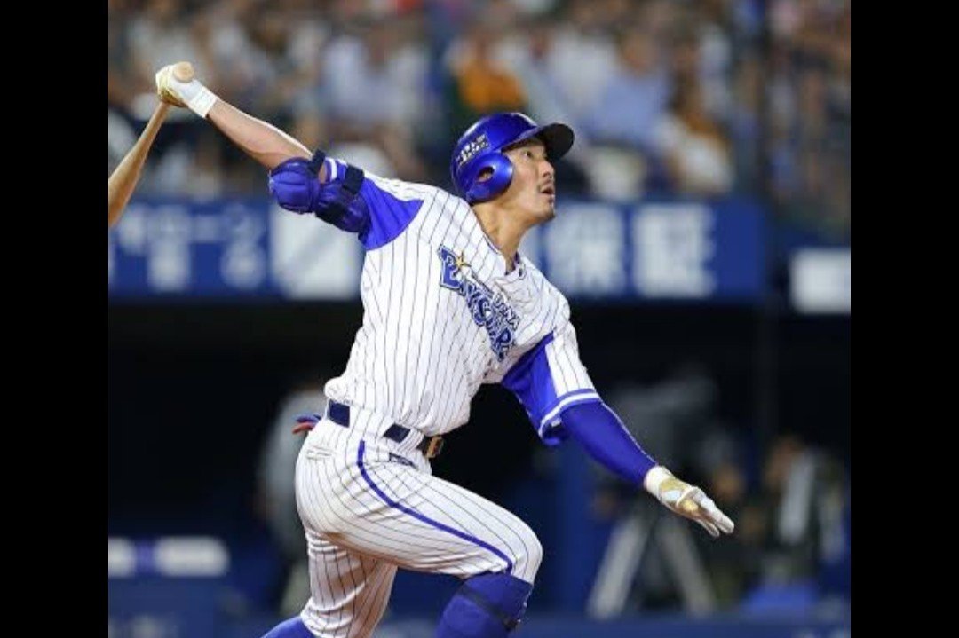 ベイスターズ年選手名鑑 梶谷隆幸 背番号3 トリプルスリーを期待された男の復活は なべマガジン Note