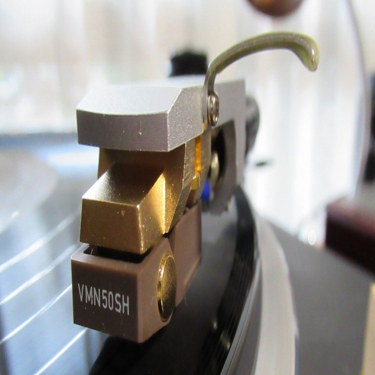 オーディオテクニカVM750SH ―CD-4再生用カートリッジとしての理想