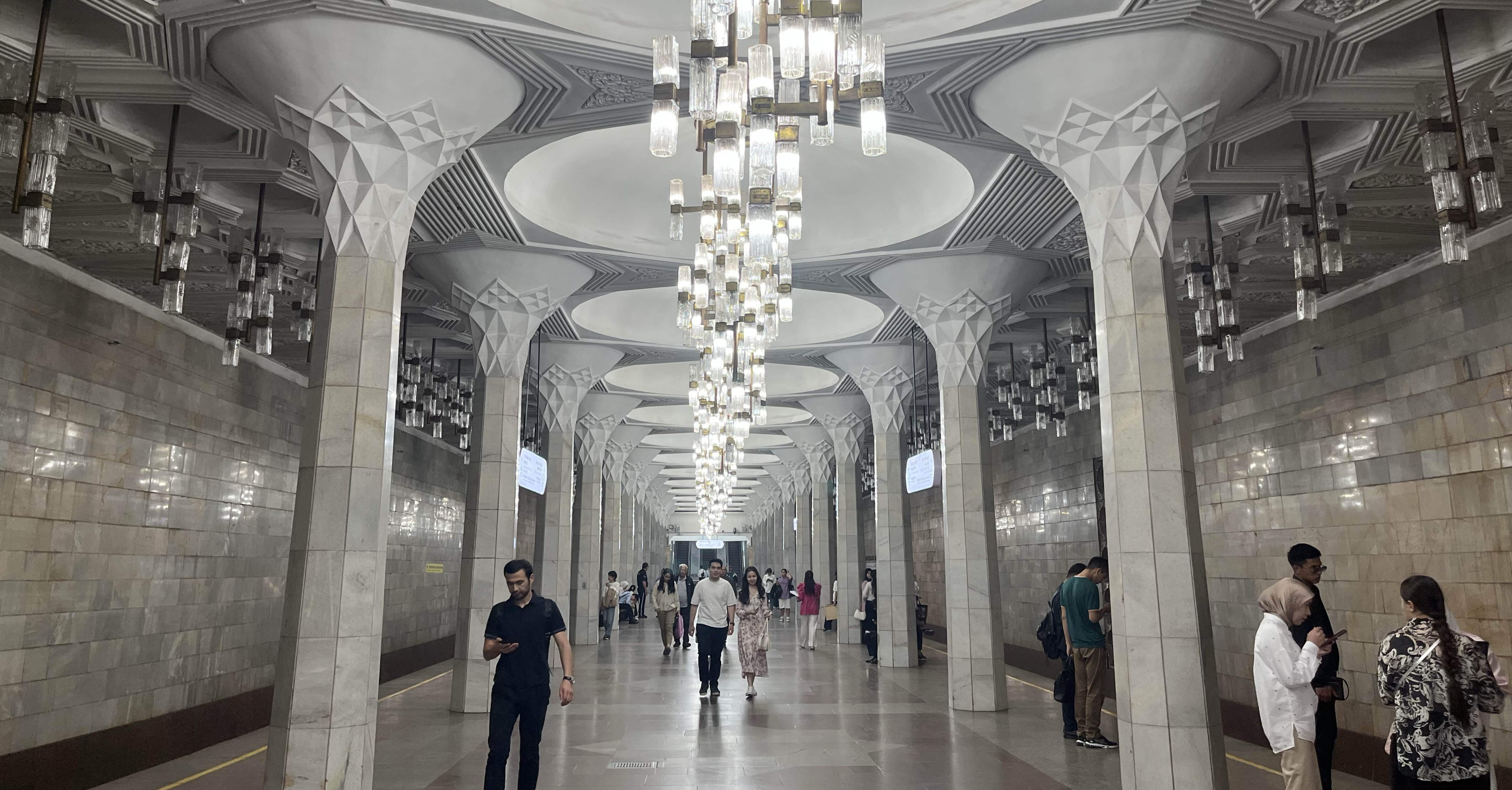 タシケントの1日(日本人墓地・地下鉄) 2025/4/21｜Nami~Travel