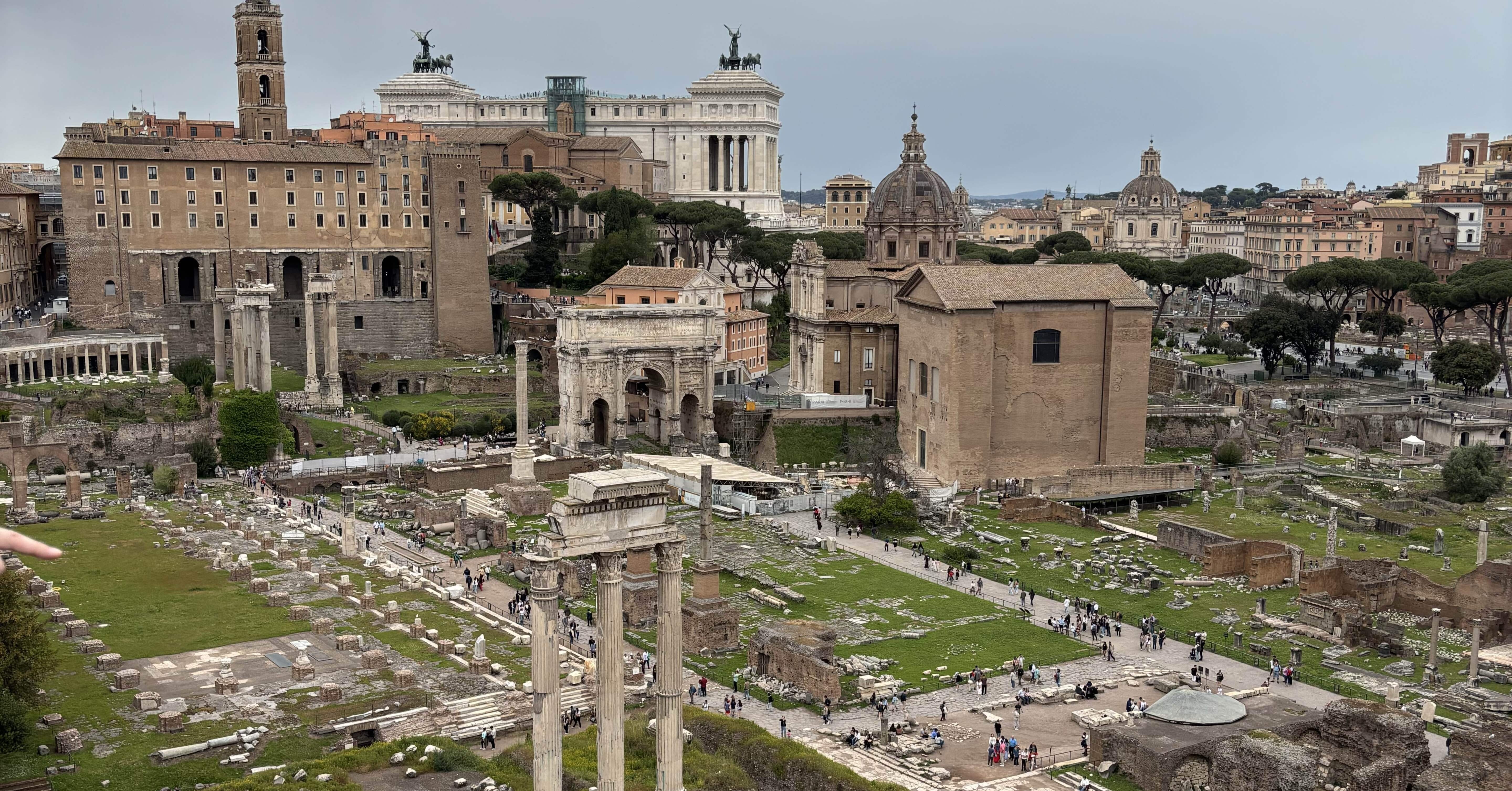 ローマ3泊4日小旅行｜わんわん