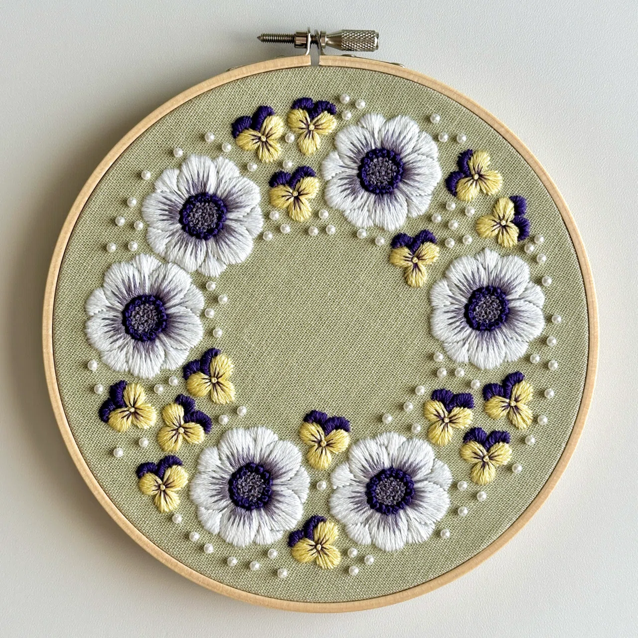PDF Pattern [Anemone and Viola Wreath]｜はなこまち/刺繍作家
