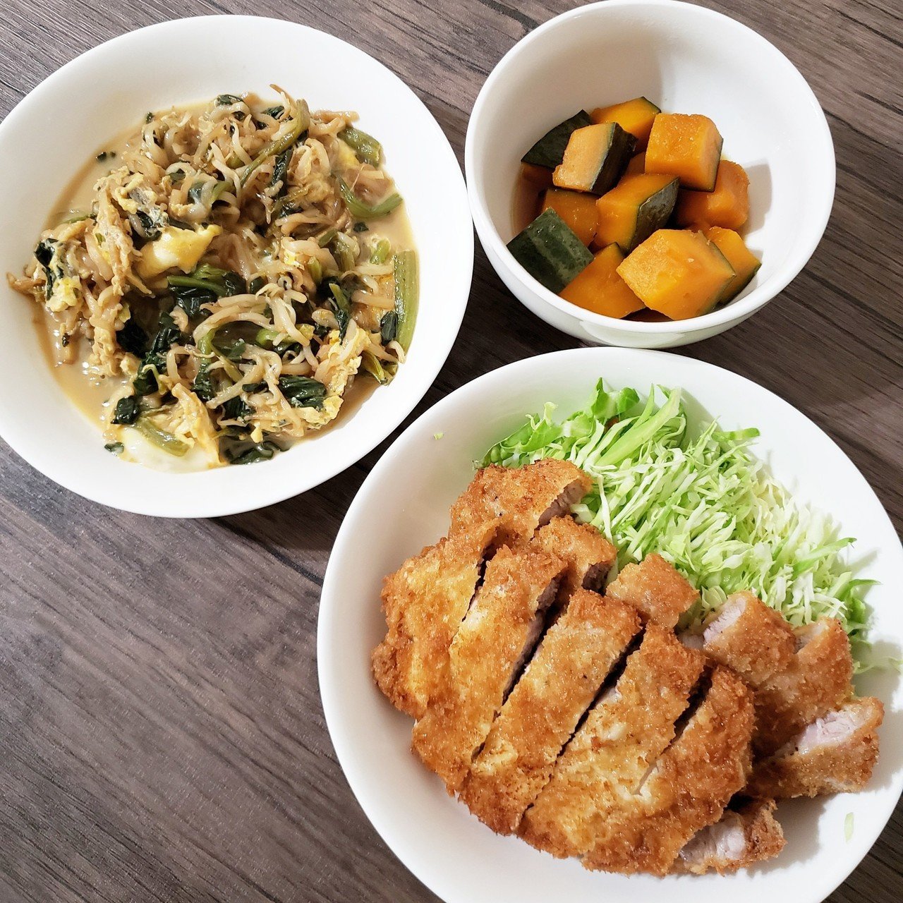 何時ぞやの晩ごはん とんかつ かぼちゃの煮物 モヤシとほうれん草のバターしょうゆ炒め ぽこにゃん Note