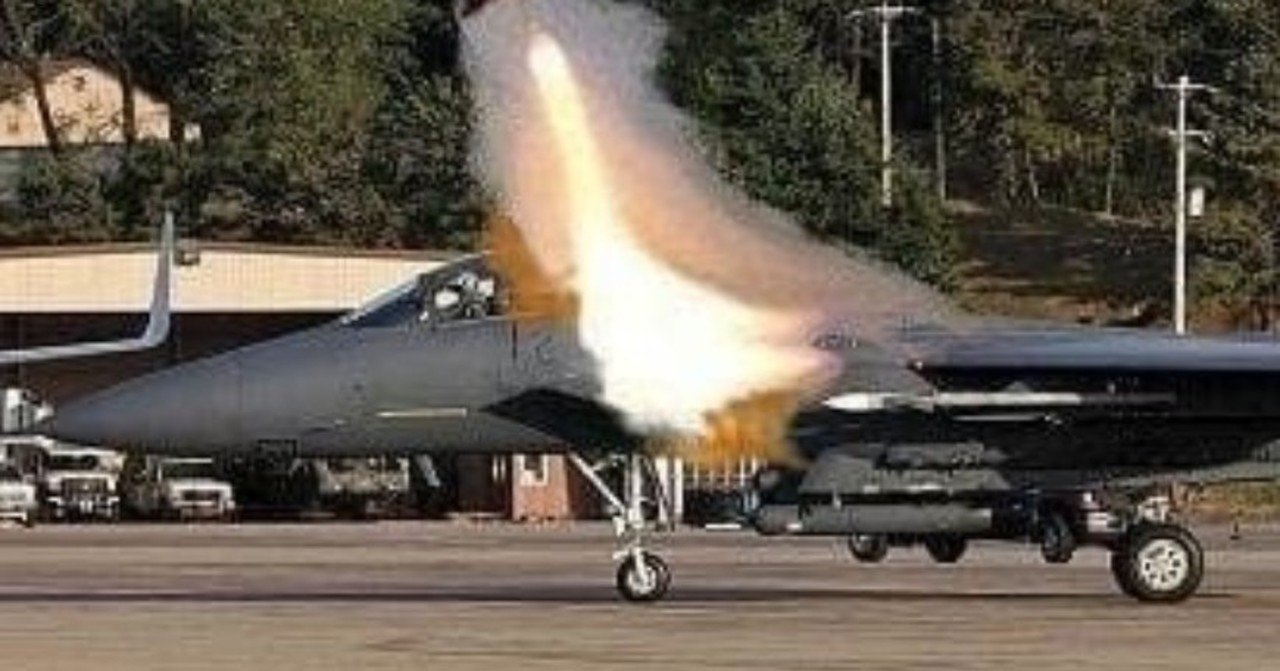 お笑い韓国軍 とは 空軍 海兵隊編 吉田圭志 いいパチンコllp代表 Note