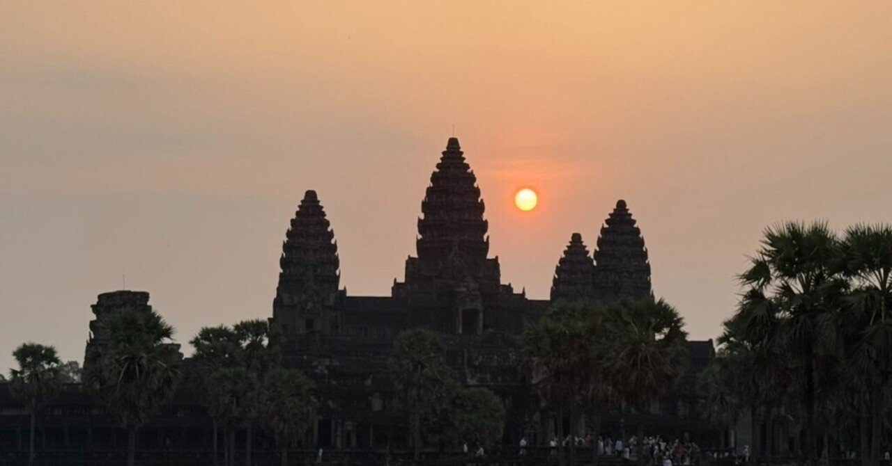 ［5517］アンコールワット・カンボジア120パーセントガイド おとな旅プレミアム カンボジア アンコールワット｜TAC株式会社 出版事業部