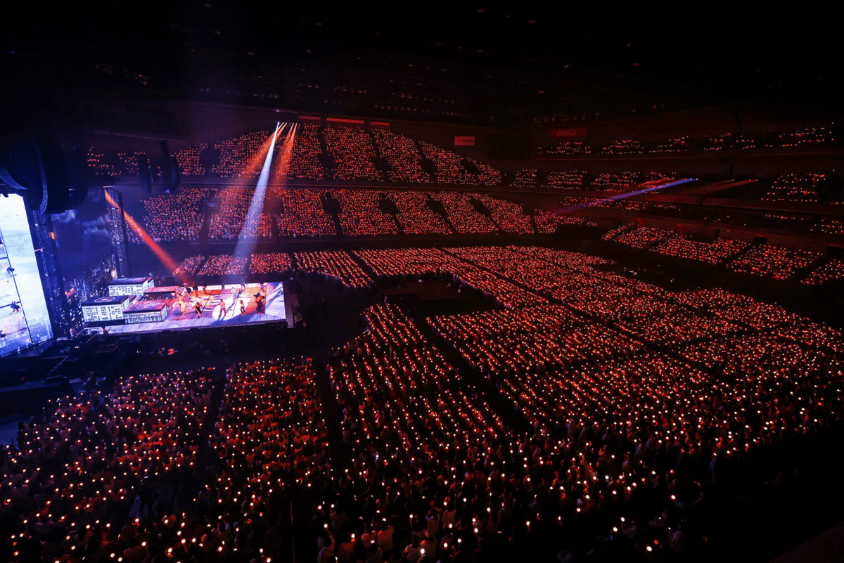 ＢＴＳJHOPE さいたまスーパーアリーナ 演出で舞った蝶々(蝶々１枚のみ) J HOPE BTS さいたまスーパーアリーナ 蝶 トレカ - メルカリ