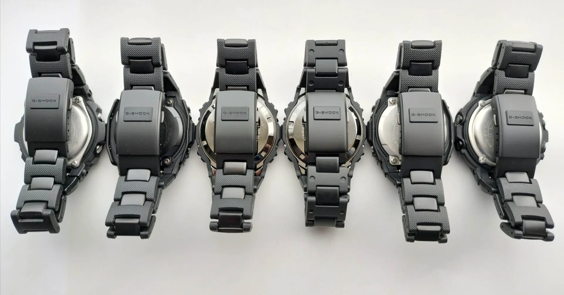 Gショック　カスタム G-SHOCK カスタム用レザーベルト（バンド）とベルト・ベゼル交換による