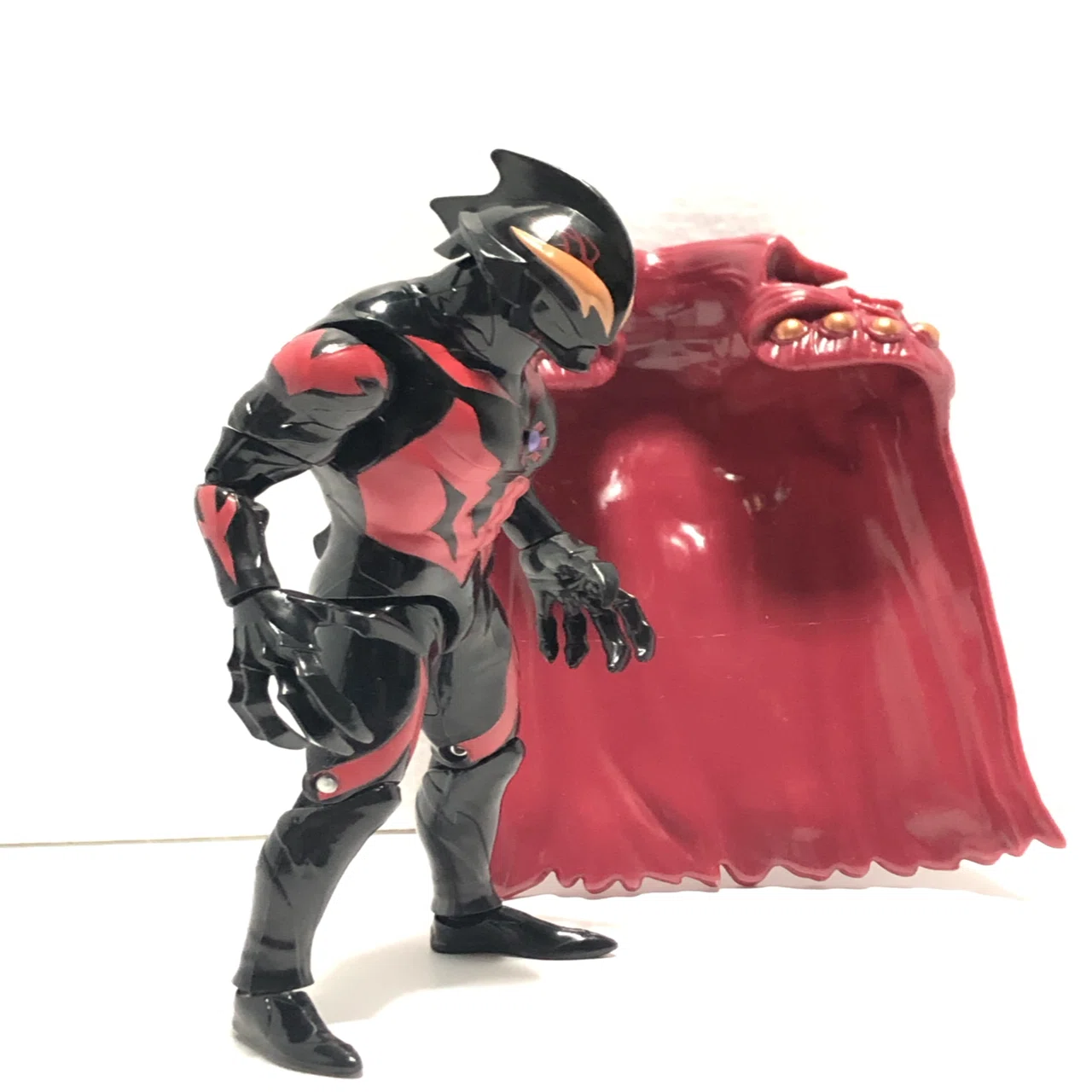 フィギュア 黒衣装 赤マント 陛下と不穏な雲｜DragonCompany～りうぢ