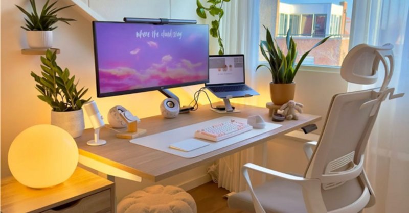 クリエイター目線でIKEAのゲーミングデスク「UTEPELARE