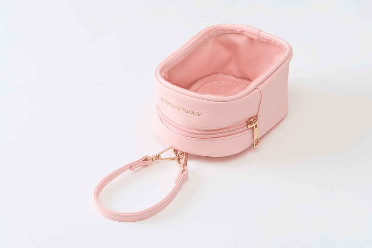 上野案内所パンダぬいぐるみポーチ 再入荷のお知らせ｜上野案内所