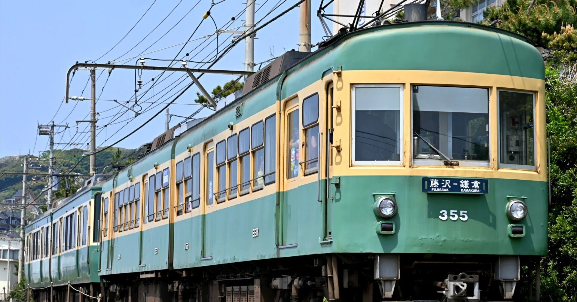新型車投入が迫る江ノ電 レアな併結を狙う！｜隣の芝生は隣の芝生