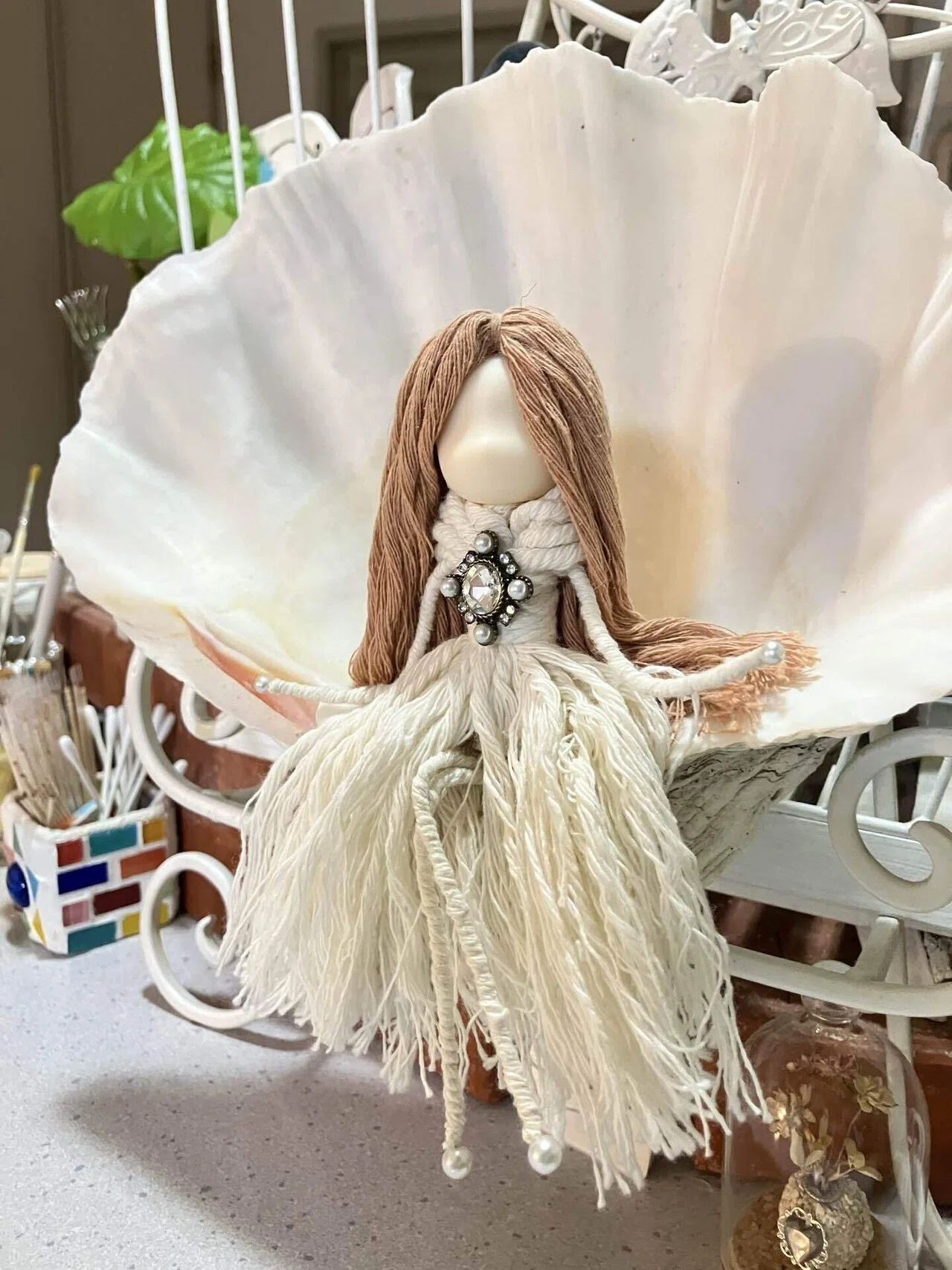 マクラメドール 陶器の🌙お月様🌙にマクラメdoll︎💕︎｜編み魔女gallery