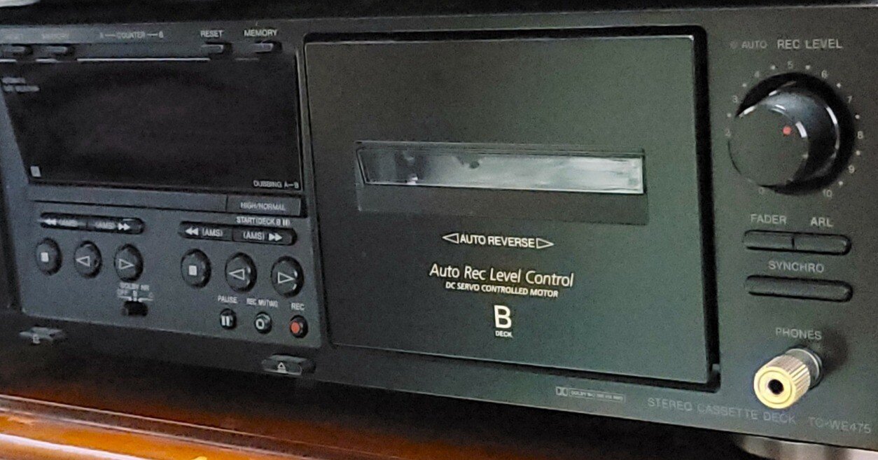 ターンテーブル＆カセットデッキ 11546b65df918c2b374d5803bef579