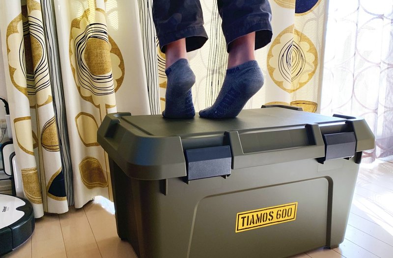 キャンプだけではもったいないカッコよさ ミリタリーテイストなコンテナボックス ティアモス が ジワっと人気な6つの理由とは ナフコ スタッフ Nafco Staff Note キャンプだけではもったいないカッコよさ ミリタリーテイストなコンテナボックス ティアモス が ジワっと人気な6つの理由とは ナフコ スタッフ Nafco Staff Note