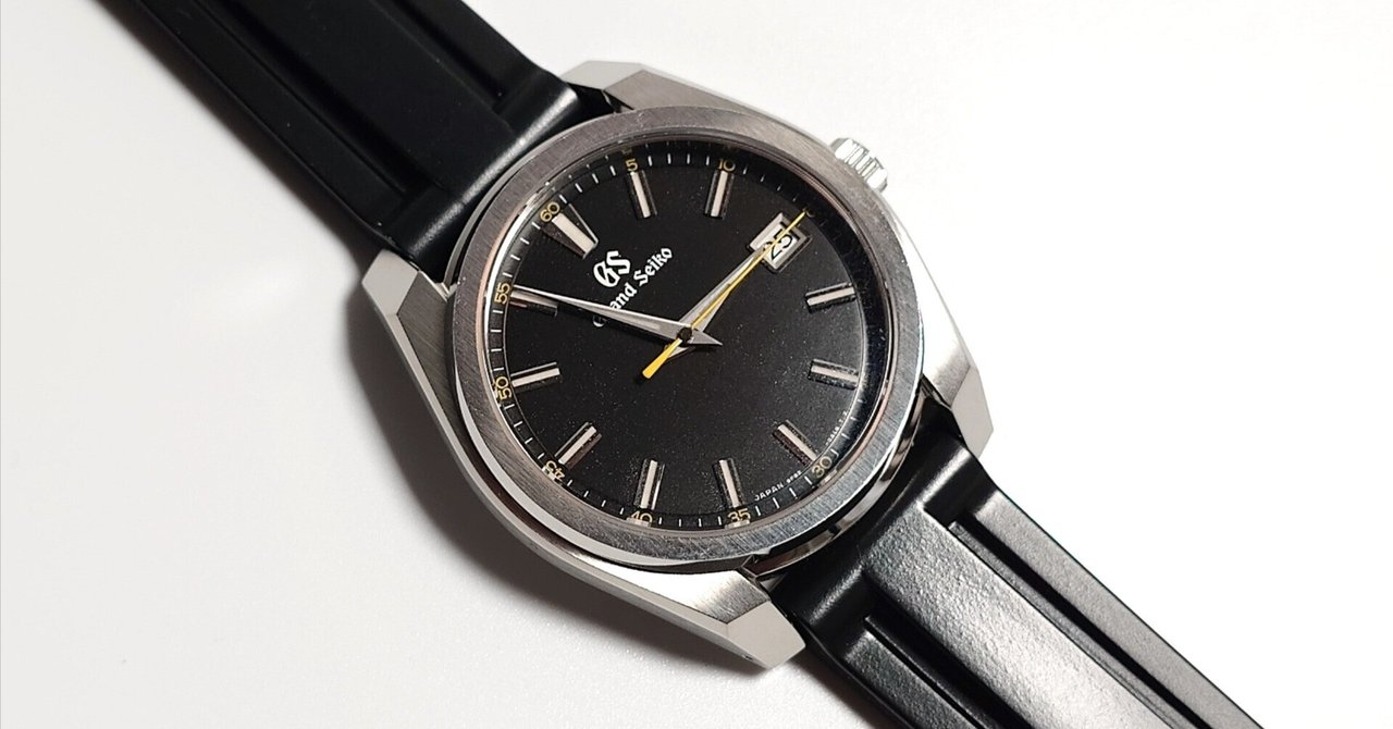 腕時計のベルトを夏用にかえました｜凡太