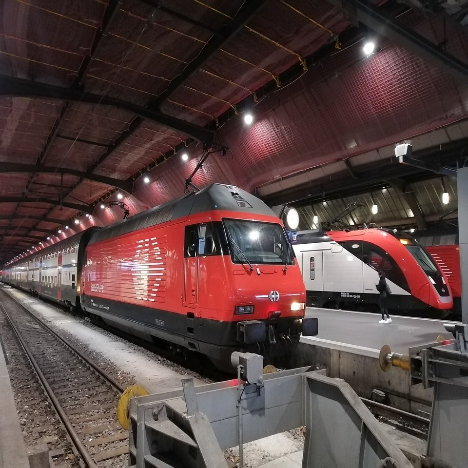 ヨーロッパ寝台列車の旅 チューリッヒ ウィーン スイス オーストリア Shun Hazama Note