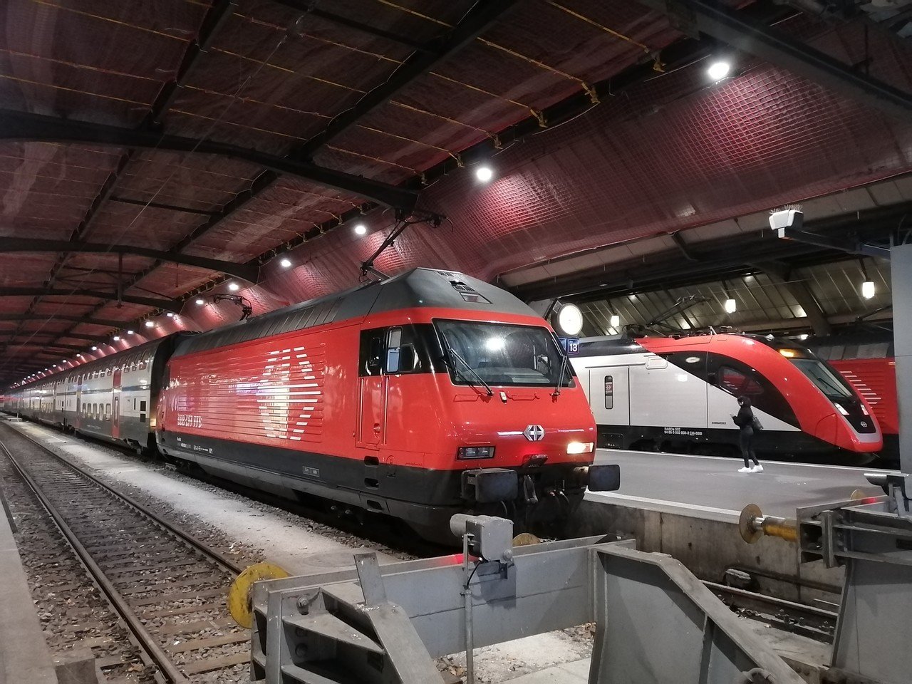 ヨーロッパ寝台列車の旅 チューリッヒ ウィーン スイス オーストリア Shun Hazama Note ヨーロッパ寝台列車の旅 チューリッヒ ウィーン スイス オーストリア Shun Hazama Note