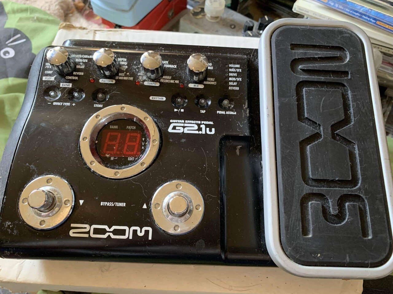 廃番激レアエフェクター販売祭 山下達郎愛用のBOSS CE-3も