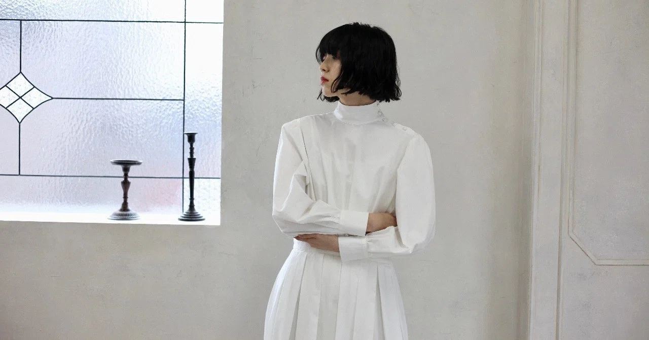 foufou THE DRESS grand founfd blanc #01 foufou THE DRESS grand founfd blanc #01