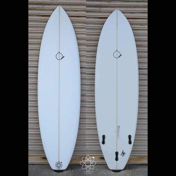 Your first dream Y.F.D.

https://atom.surf/

#surf #surfing #surfboard #atomsurfboard #customsurfboards #instasurf #surfinglife #japan #shizuoka #サーフ #サーフィン #サーフボード #アトムサーフボード #日本 #静岡 #yfd