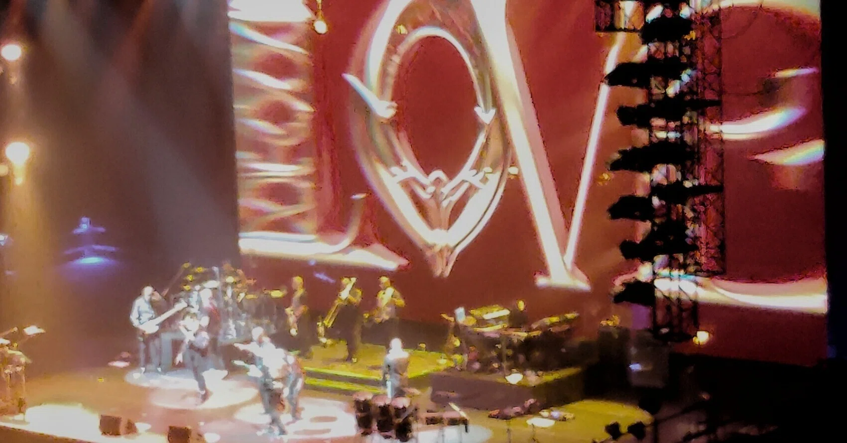 EARTH, WIND & FIRE JAPAN TOUR 2025｜なつめ