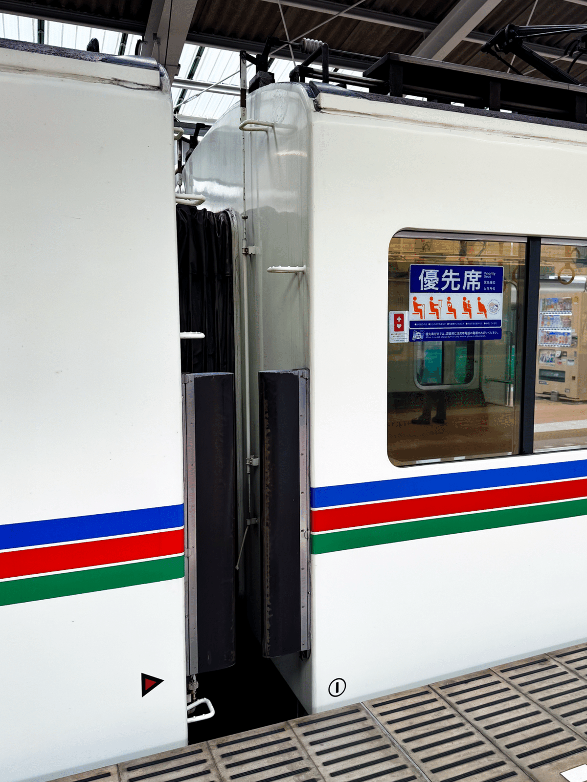 西武鉄道 4000系｜クーピー