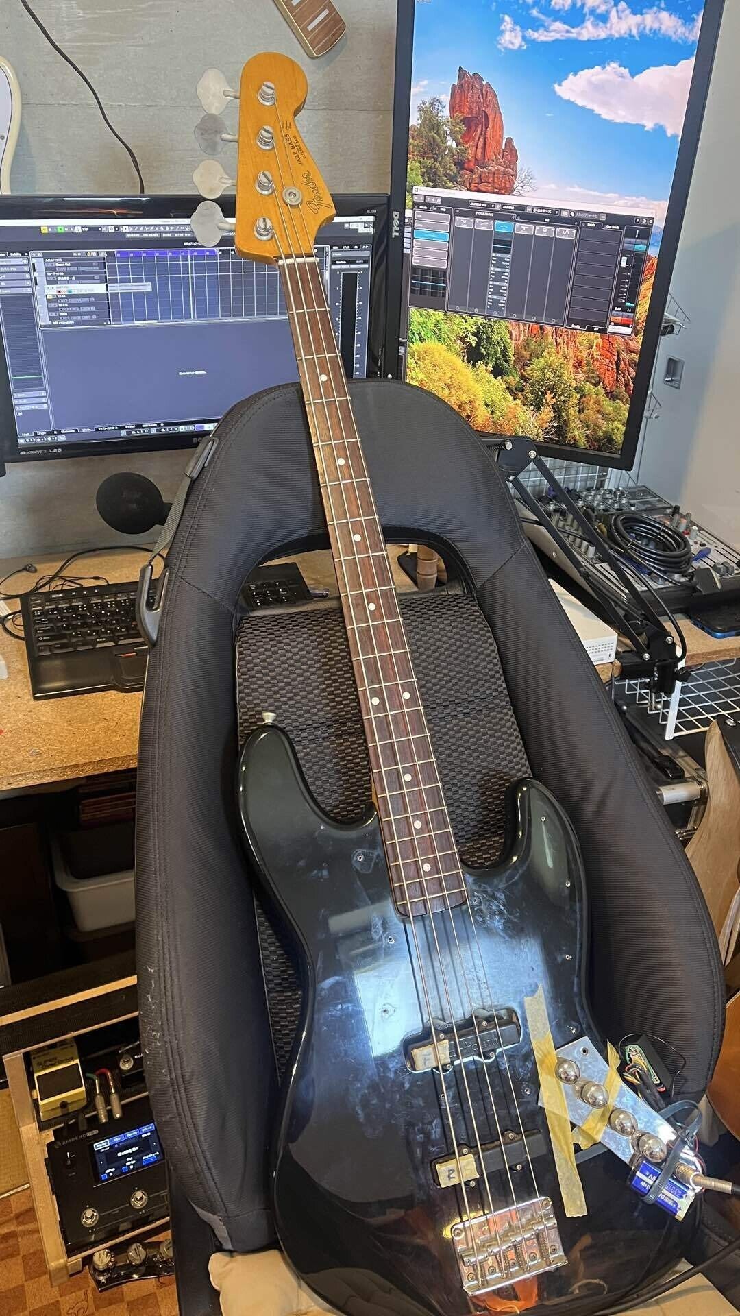ジャンクギター遊び】安ベースはハイエンドの夢を見るか｜れんたろ