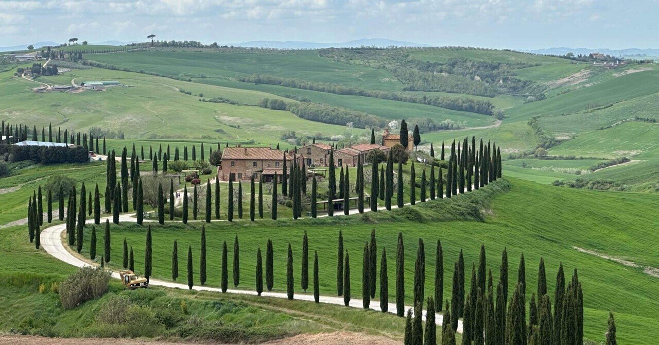 トスカーナ、心が映る丘の上で ｜cotini.