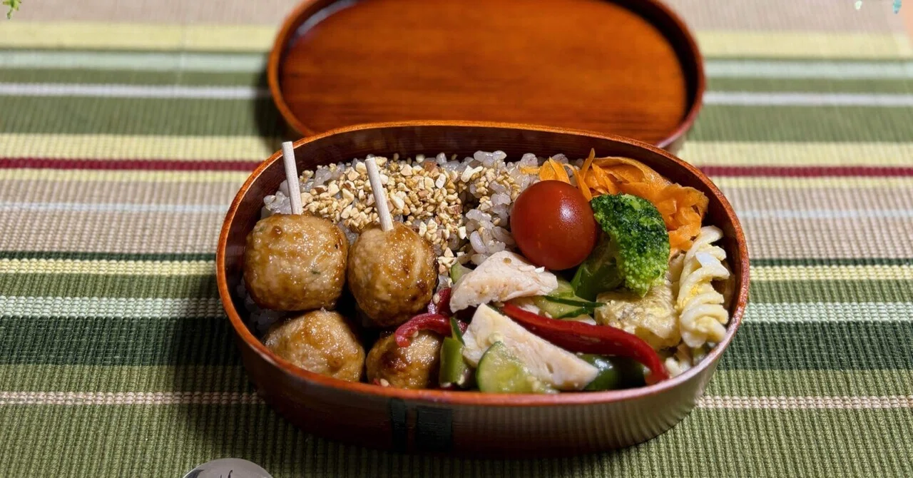 今日は引きこもるよ（2025年4月30日の在宅弁当）｜翠♪（Midori）