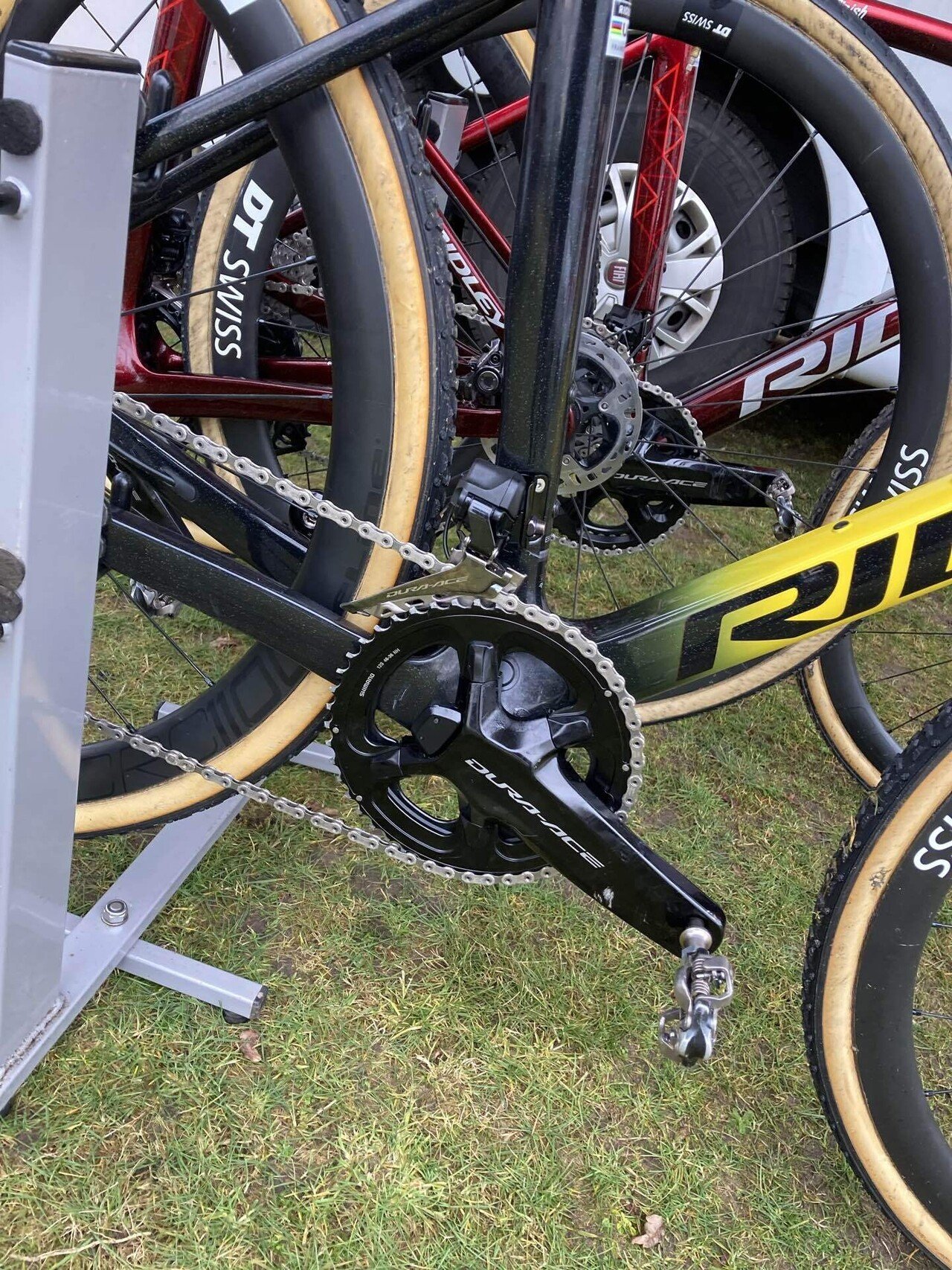 シクロクロス バイク⑧🇧🇪エリィ・イザビット｜池本 真也