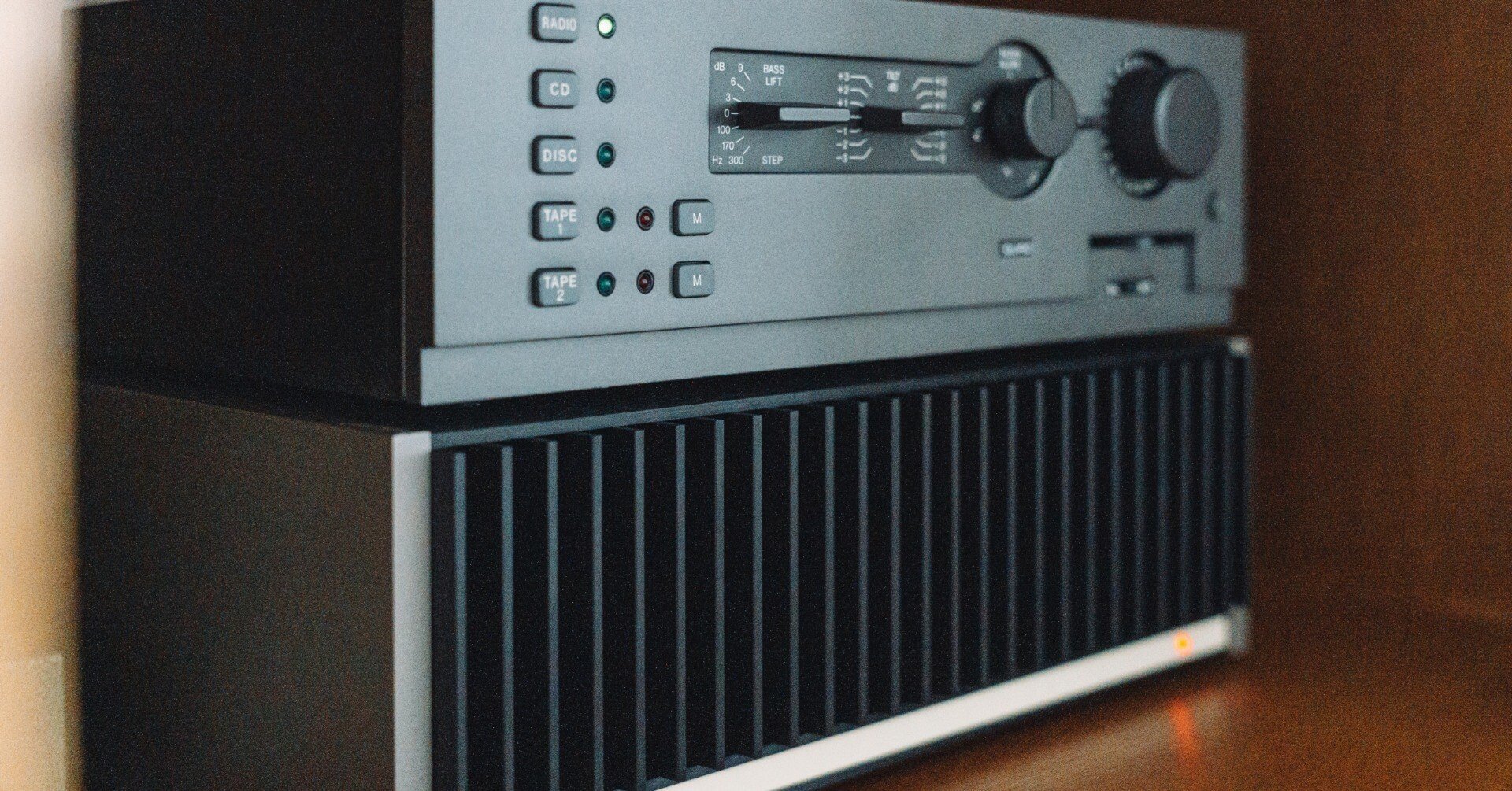 英国QUADのアンプ②【オーディオ】｜Chappy