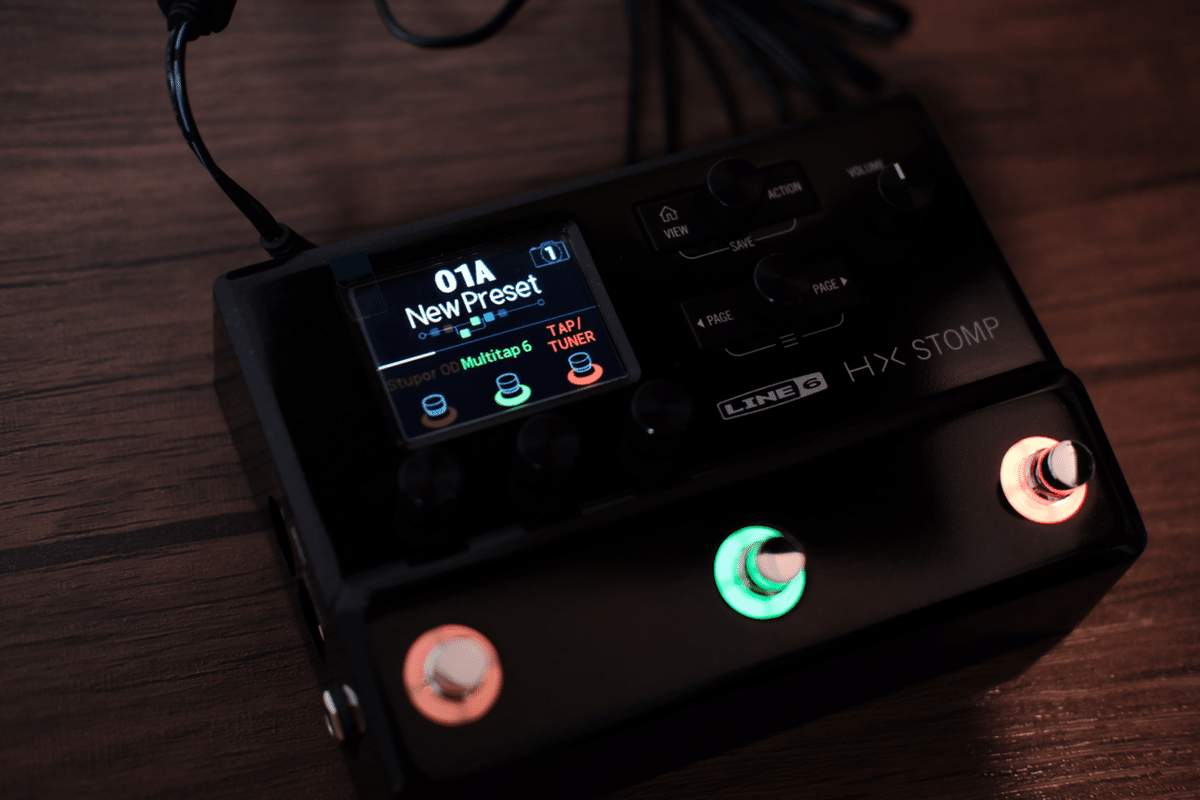 HX Stomp［箱、説明書、ケーブル付き］ HX Stomp［箱、説明書、ケーブル付き］