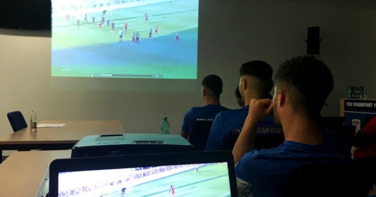 ドイツサッカー留学で知っておきたい10の事 前編 Girt グリット Footballior フットボリィア Note