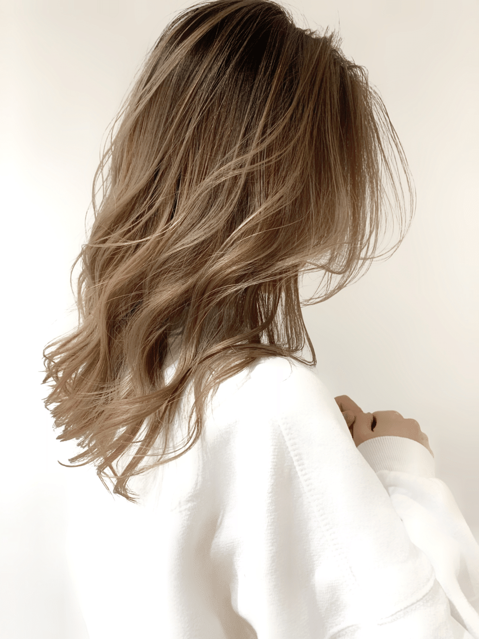 黄色すぎない日本人に合うブロンドカラーの薬剤選定｜山崎健吾