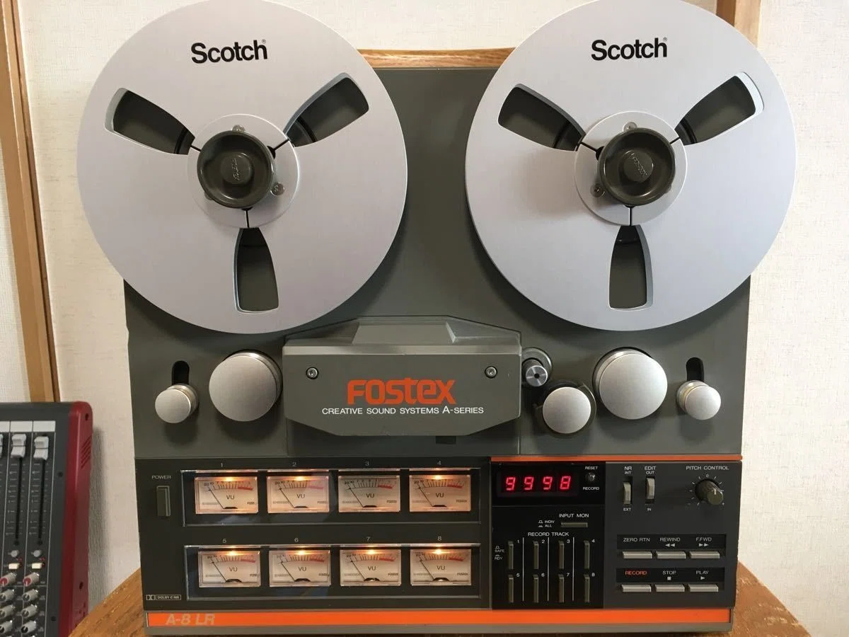 完動品 8￼トラック オープンリールデッキ Fostex 暖かく A8LR