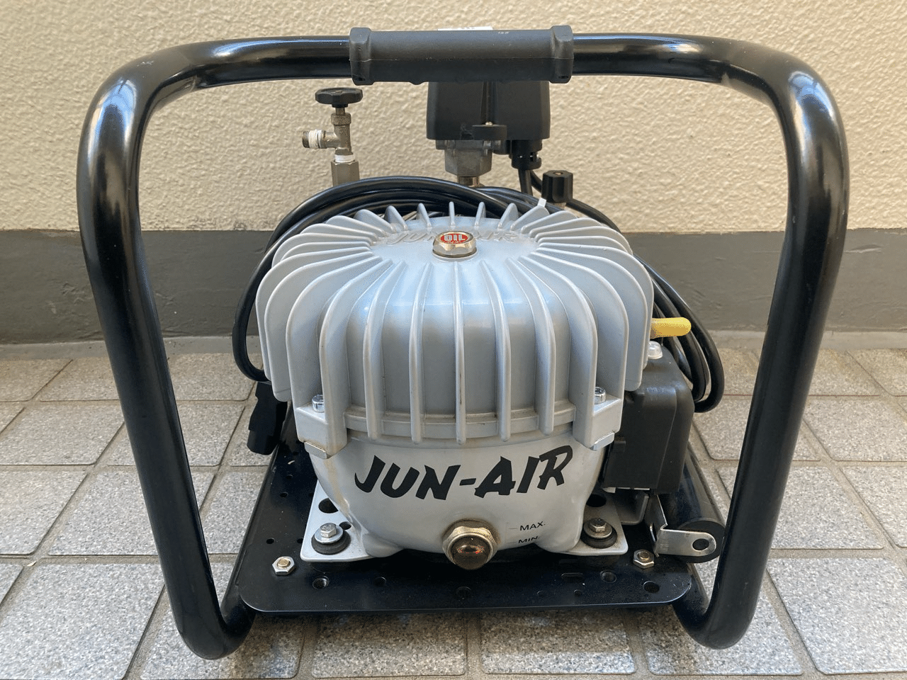 中〜上級者向け エアブラシ コンプレッサーについて｜Uri MARS