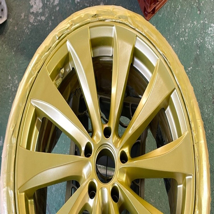 DIYでホイール塗装⭐️缶スプレーとウレタンクリアーです｜レンチと