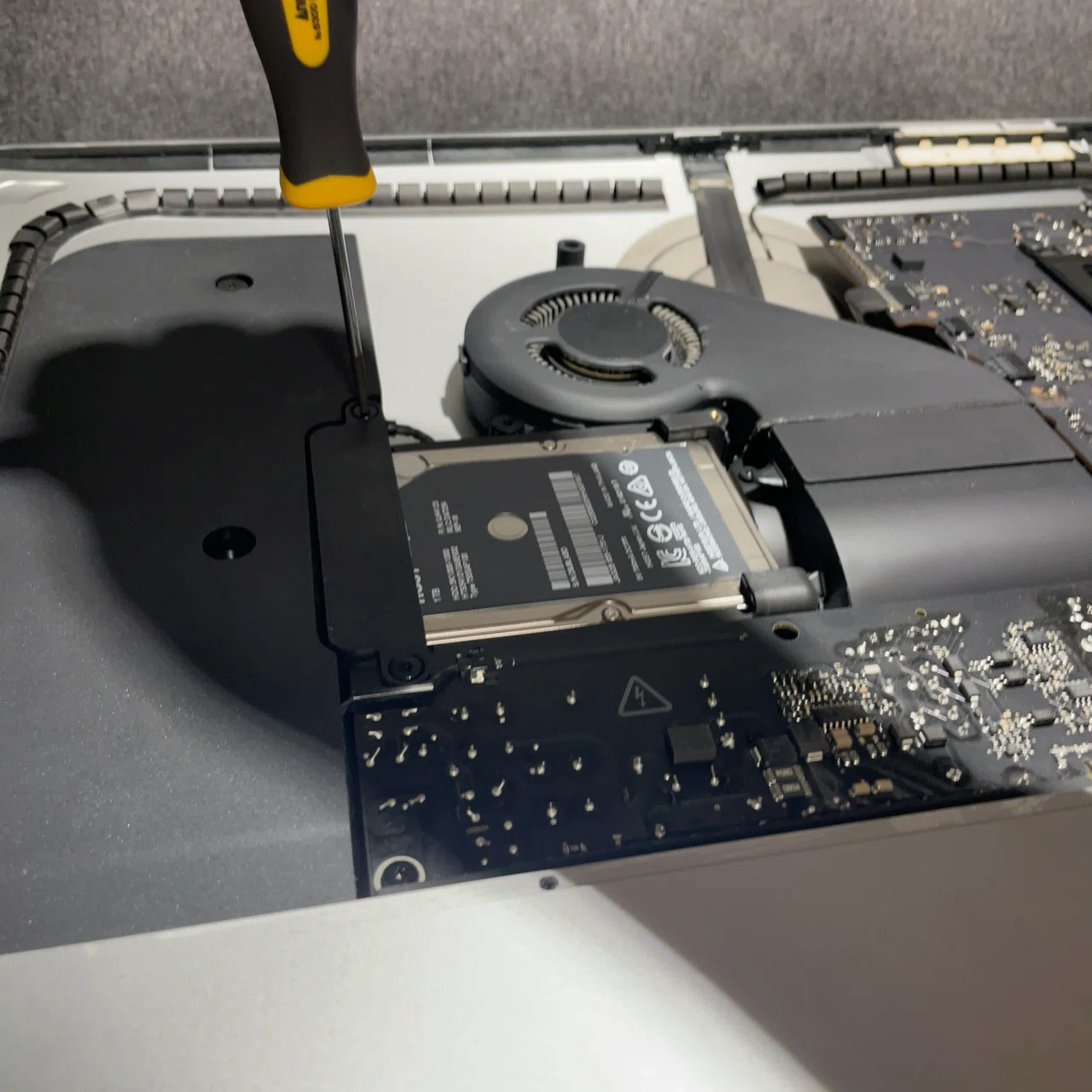 ノスタルジックMac】 iMac 2017 4K Retina を魔改造しちゃうぞ｜ドイのnote