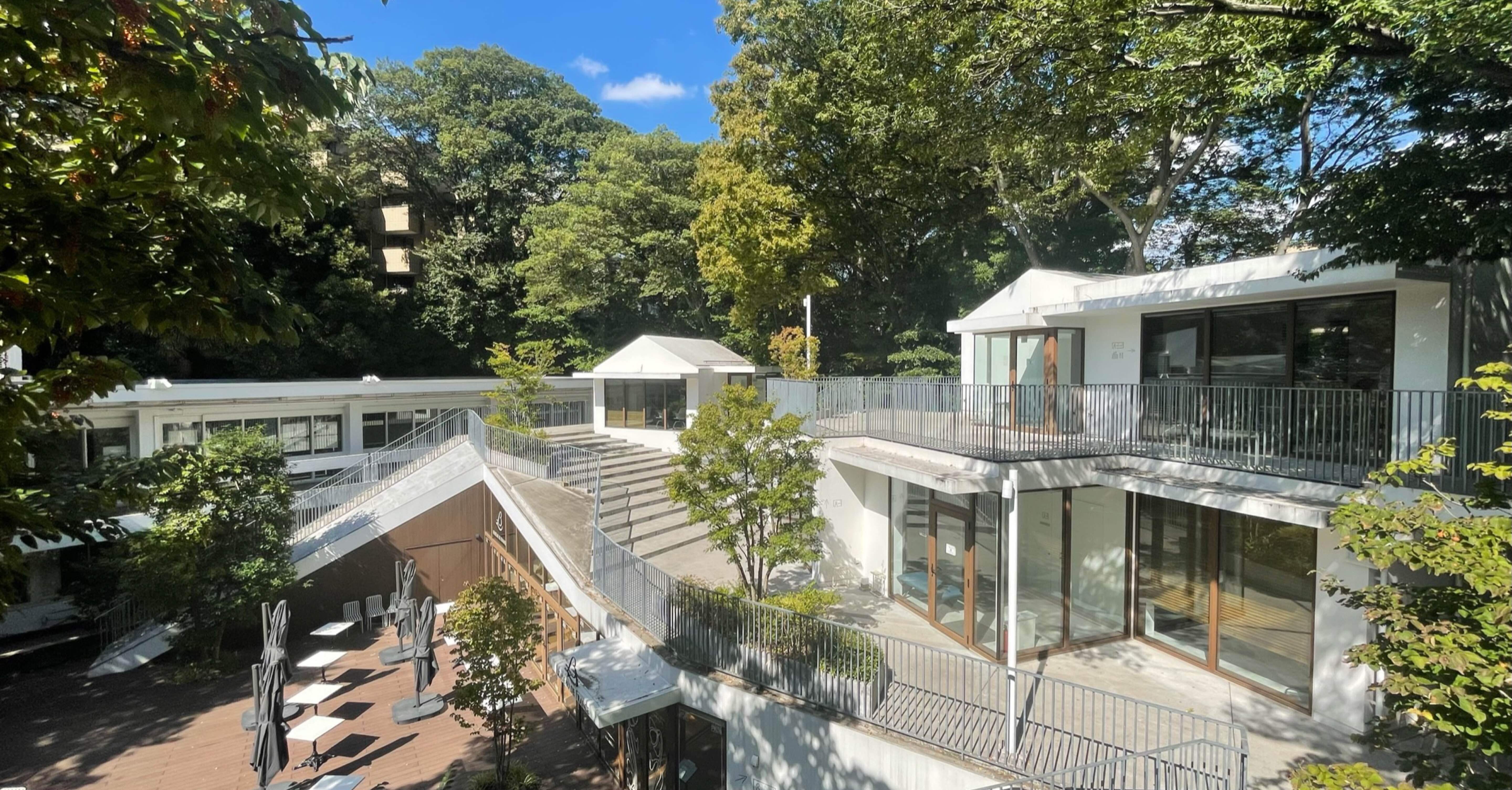 建築レビュー#003】モダニズム建築と現代建築が共存 名建築を未来に