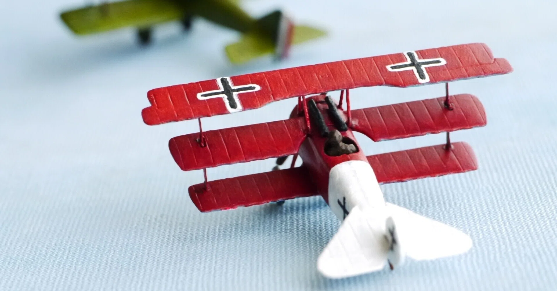 複葉機模型1/144 フォッカーDr.1 塗装～完成｜sion