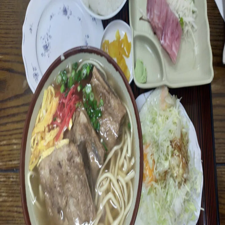 沖縄ローカル食堂】那覇で“これぞ沖縄！”を感じる「やんばる食堂