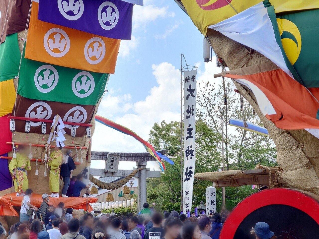 七尾青柏祭青柏祭を観てきました高さ12m、重さ20t、車輪の直径2m
