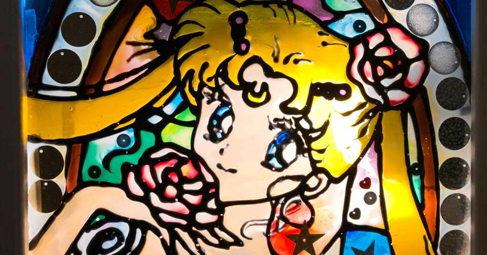 100均diy ガラス絵の具で手作りステンドグラスを楽しもう Weboo