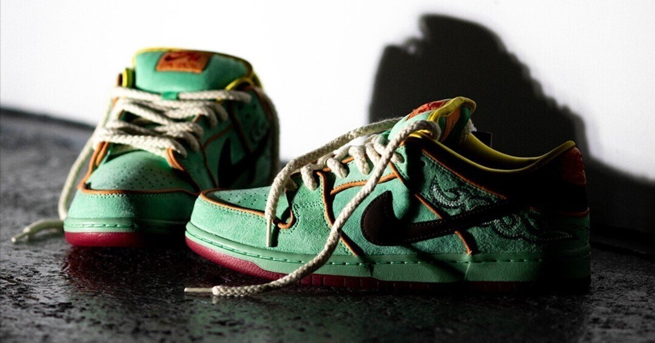 NIKE SBのロデオDUNK、街の隅っこでスケートボードを叫ぶ。｜HIGHFIVE