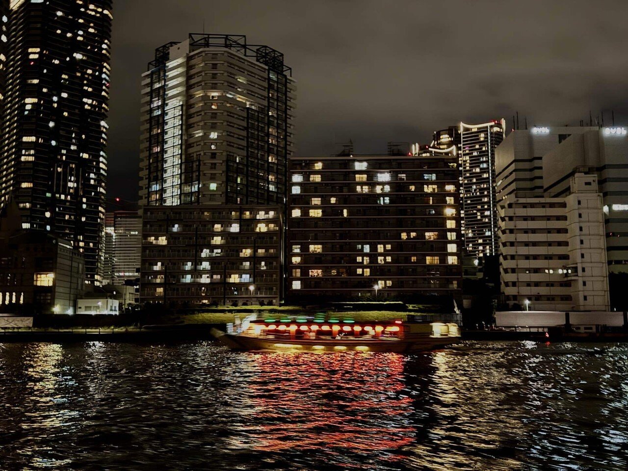 海上から望む静かな東京”日本橋ナイトクルーズ”旅行記｜紅ばめ