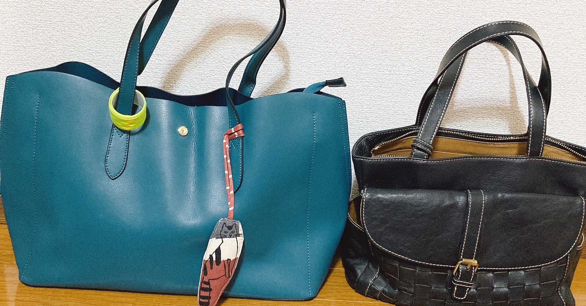 カバンの中身は？】徒歩通勤事務員に必要なもの ｜つかさ