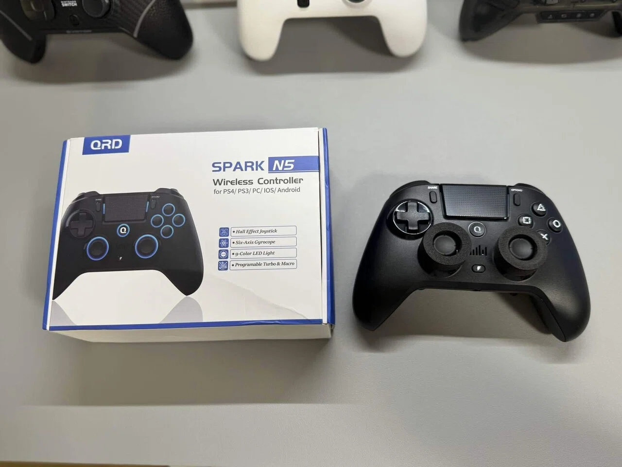 コントローラーレビュー】QRD Spark N5 - 珍しいPS配列のボタン！ps5