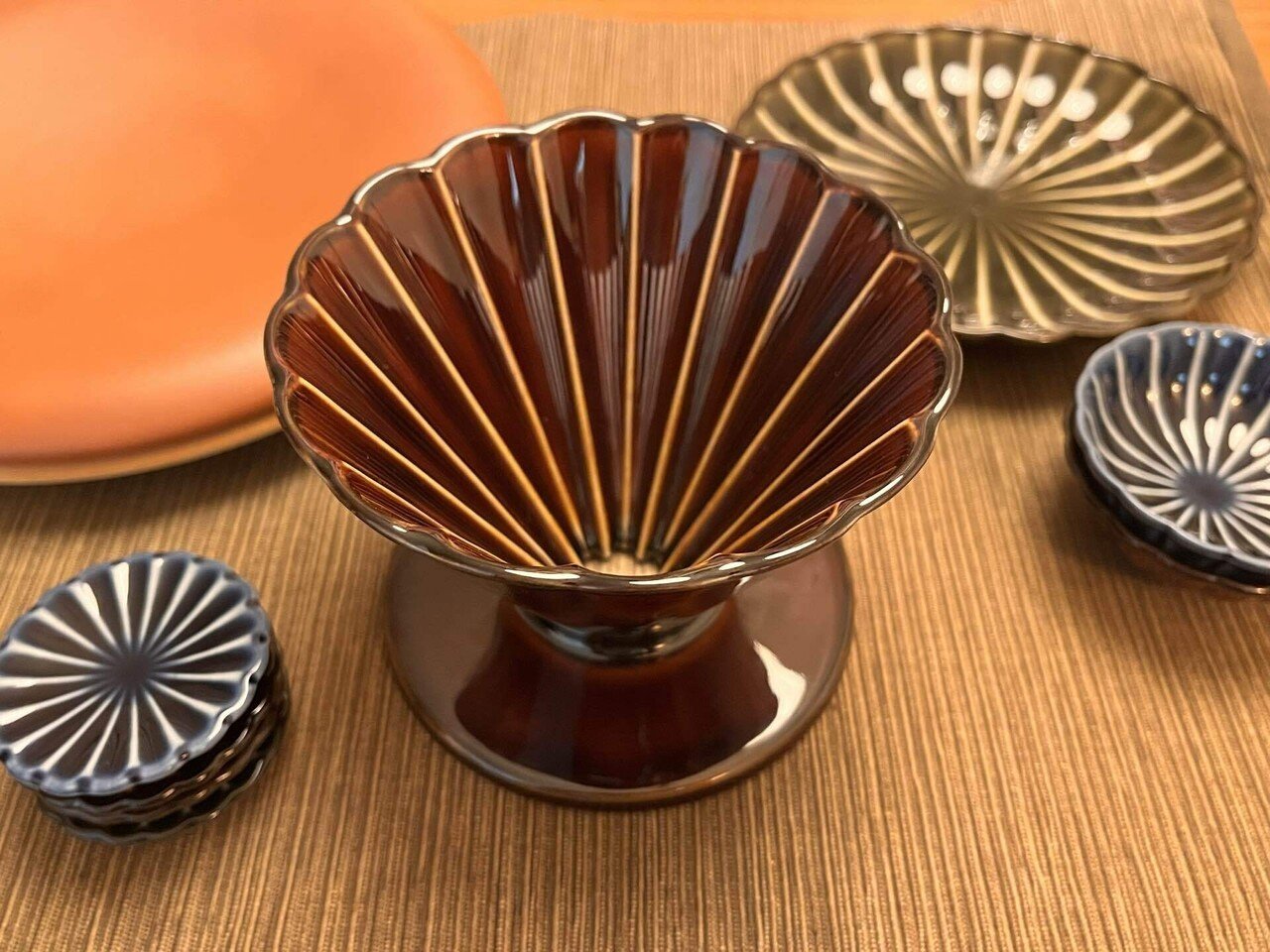 詳細不明 焼物 Amazon.co.jp: ピンク アパタイト 宝石質 フッ素燐灰石 原石