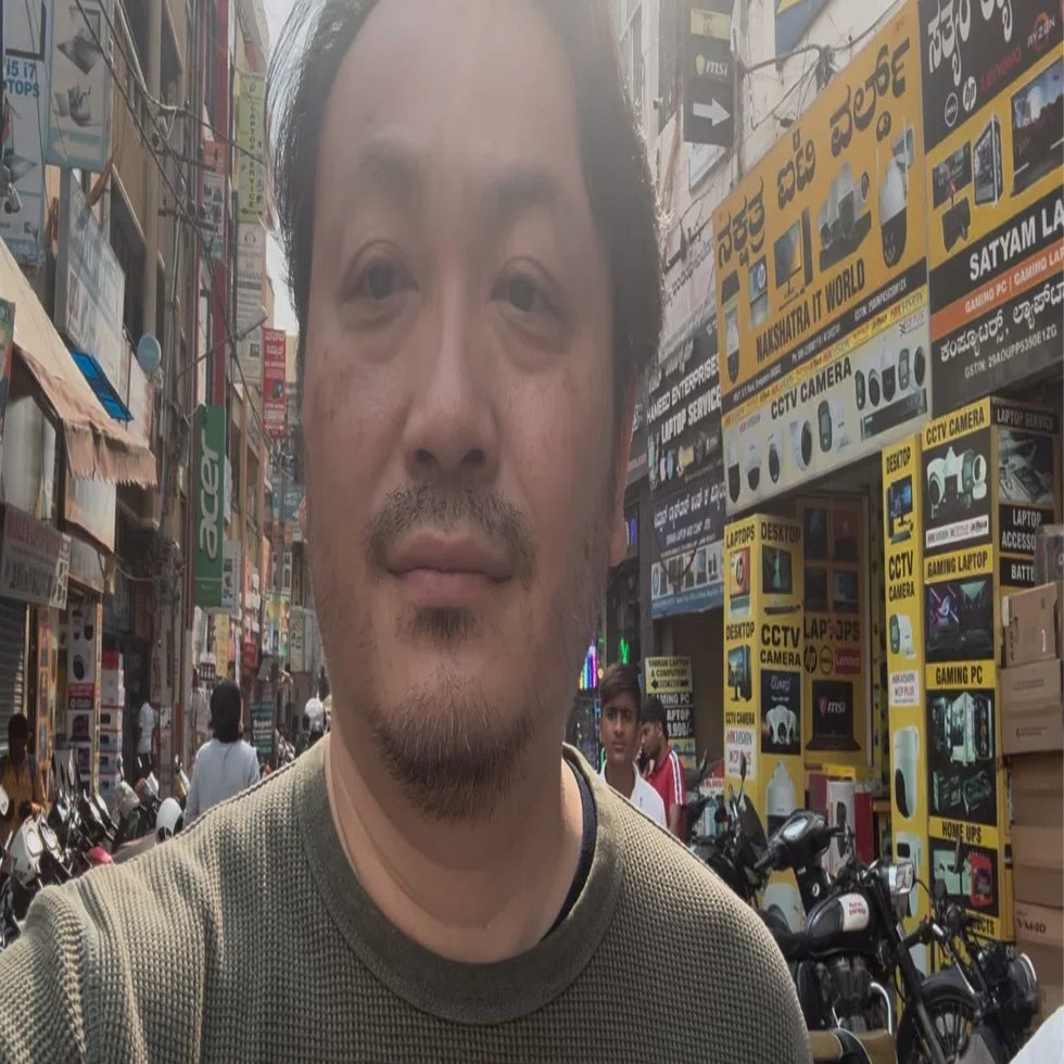 地球の裏側の電気街で｜shi3z