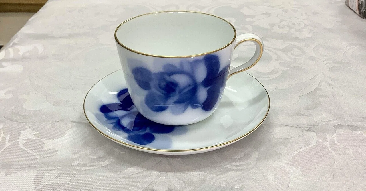 Okura Art China Blue Rose Morning Cup & Saucer｜テーブルカルチャー